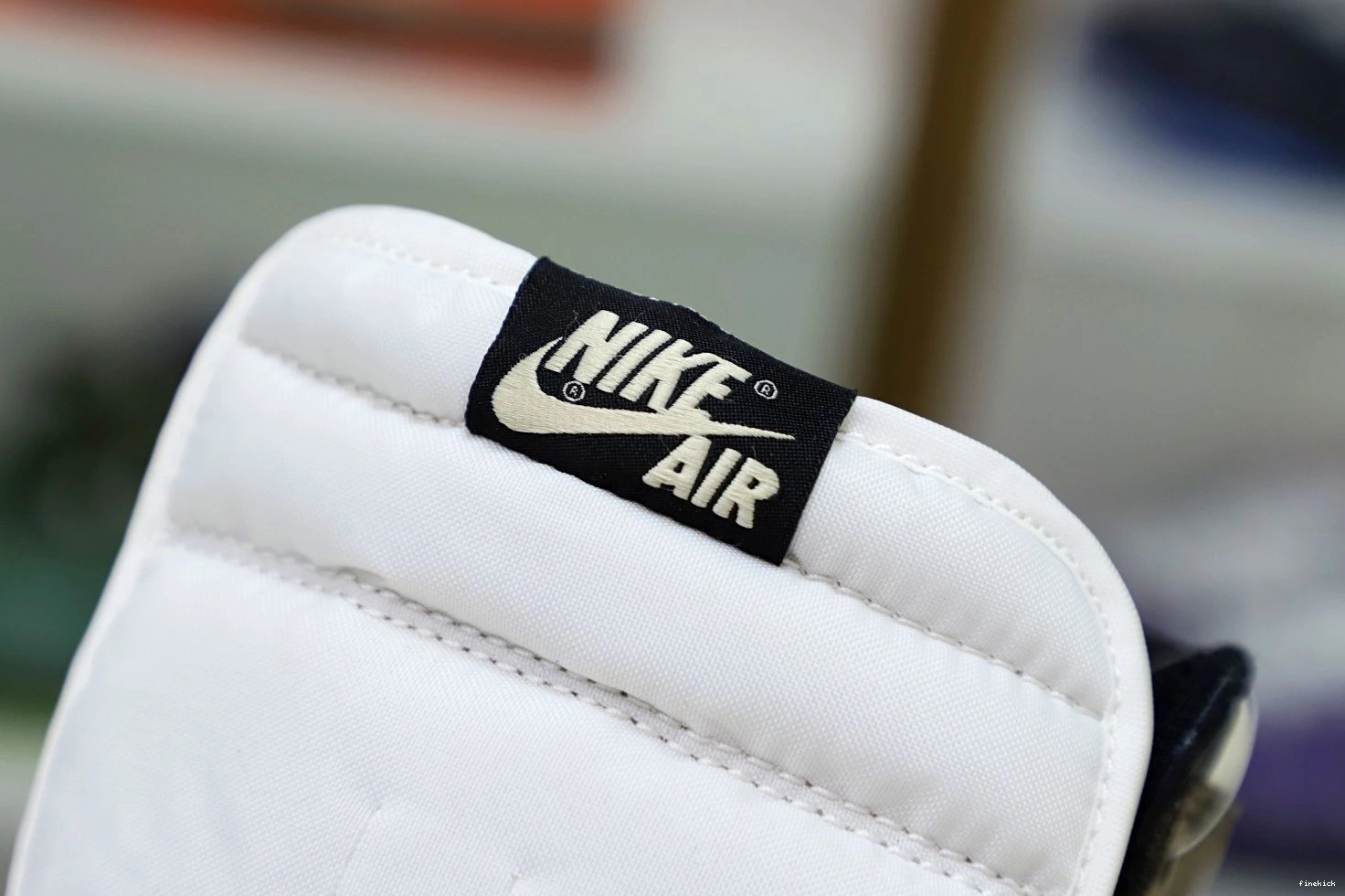 AIR 'DARK MOCHA' OG 1 HIGH JORDAN RETRO 0125